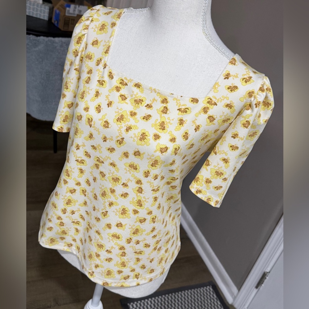 MELLODAY Yellow Floral Blouse